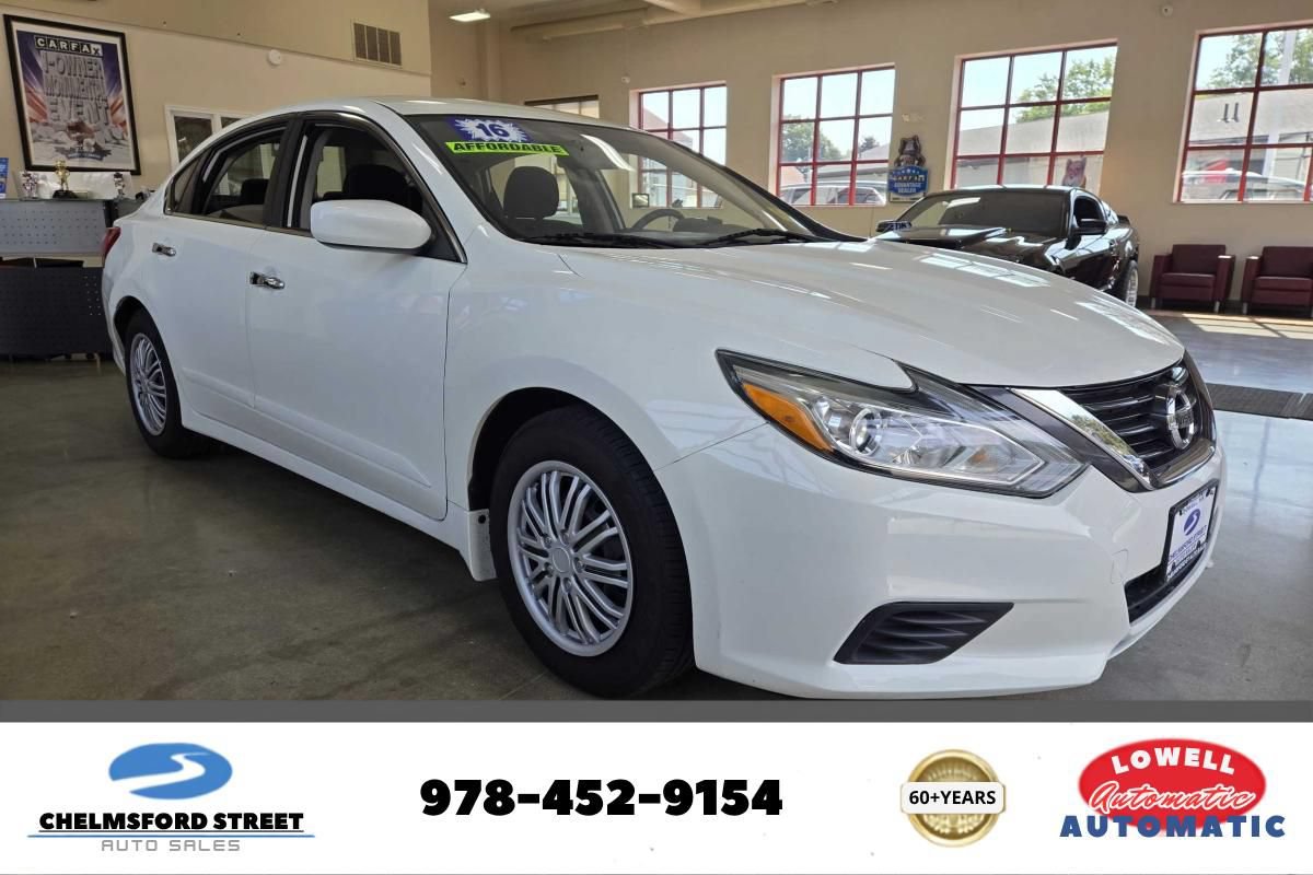 Used 2016 Nissan Altima 2.5 S w/ Power Driver Seat Package FWD image 1