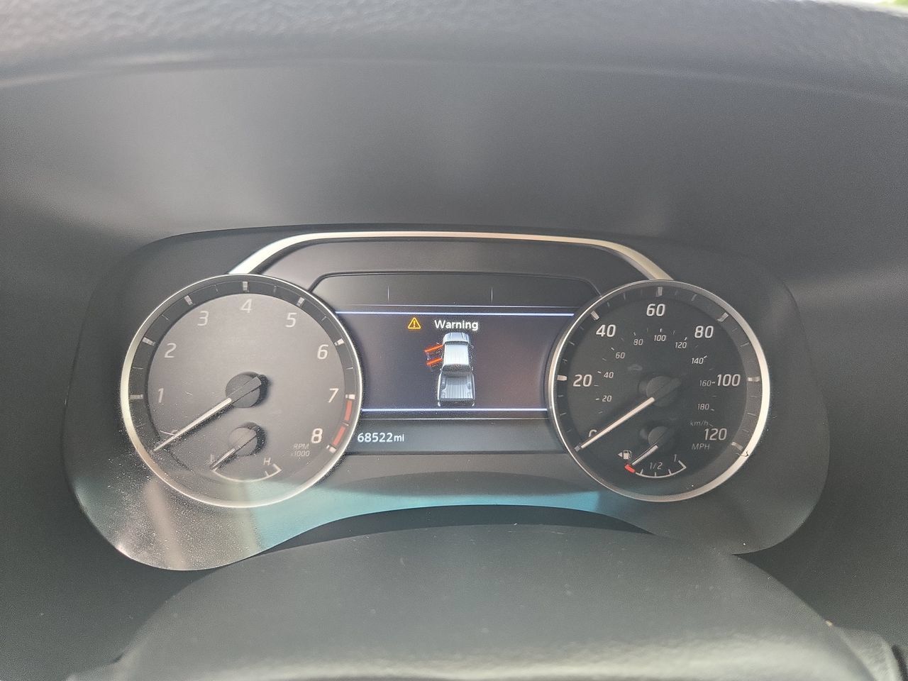 Used 2024 Nissan Frontier S RWD image 10