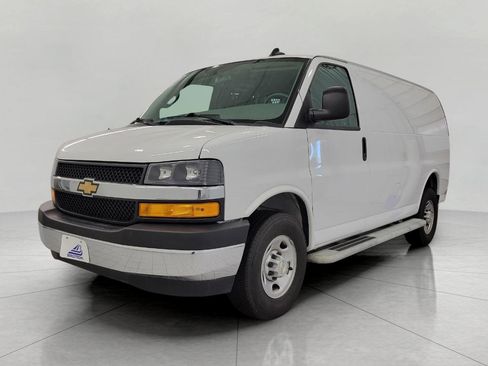 Used 2024 Chevrolet Express 2500 w/ Driver Convenience Package image 13