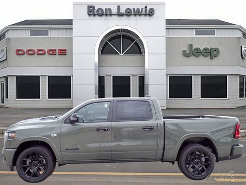 New 2026 RAM 1500 Laramie AWD/4WD image 1