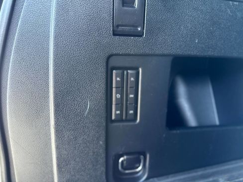 Used 2019 Ford Expedition Max XLT w/ Equipment Group 202A AWD/4WD image 20