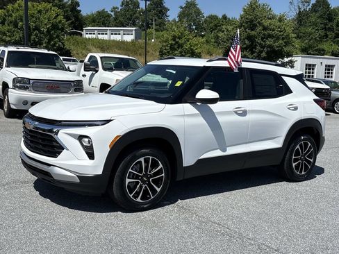 New 2026 Chevrolet TrailBlazer LT w/ Convenience Package image 4