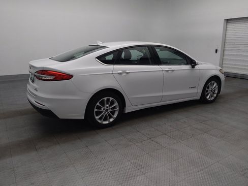 Used 2019 Ford Fusion SE FWD image 10