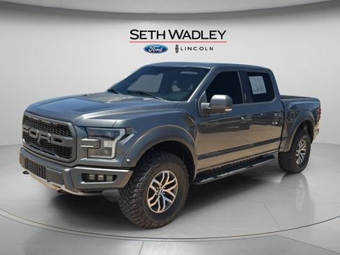 Used 2018 Ford F150 Raptor w/ Equipment Group 802A Luxury AWD/4WD image 3