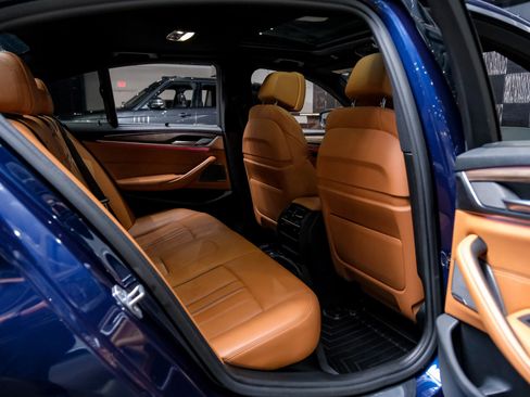 Used 2019 BMW 540i xDrive w/ Premium Package image 42