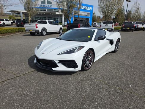 Used 2024 Chevrolet Corvette Stingray Premium Cpe w/ Z51 Performance Package image 1