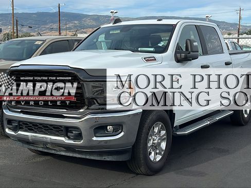Used 2024 RAM 2500 Big Horn AWD/4WD image 1