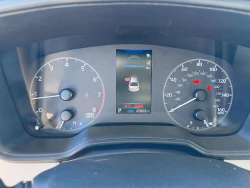 Used 2023 Toyota Corolla LE image 18