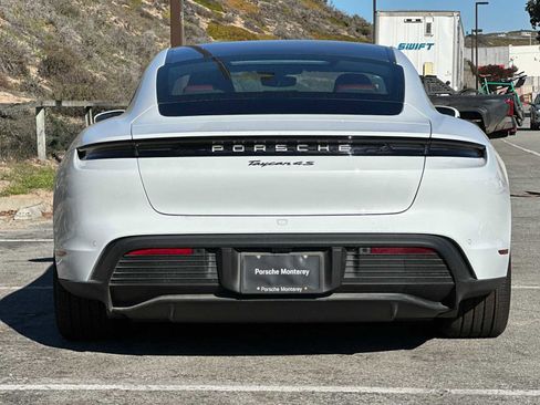 Used 2024 Porsche Taycan 4S image 8