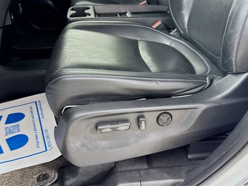 Used 2023 Honda Odyssey EX-L image 22
