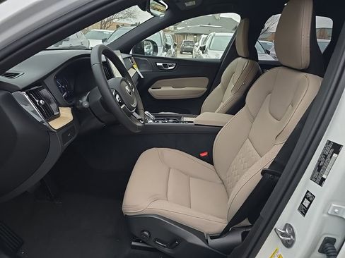 New 2026 Volvo XC60 B5 Plus w/ Climate Package AWD/4WD image 7