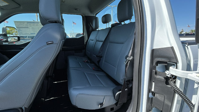 New 2026 Ford F350 XL w/ XL Chrome Package RWD image 15