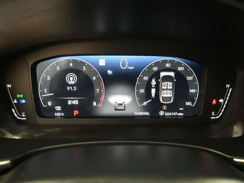 Certified 2024 Honda Civic Sport Touring image 4