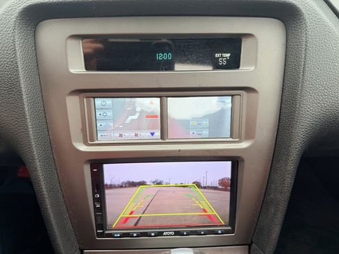 Used 2014 Ford Mustang Coupe image 18