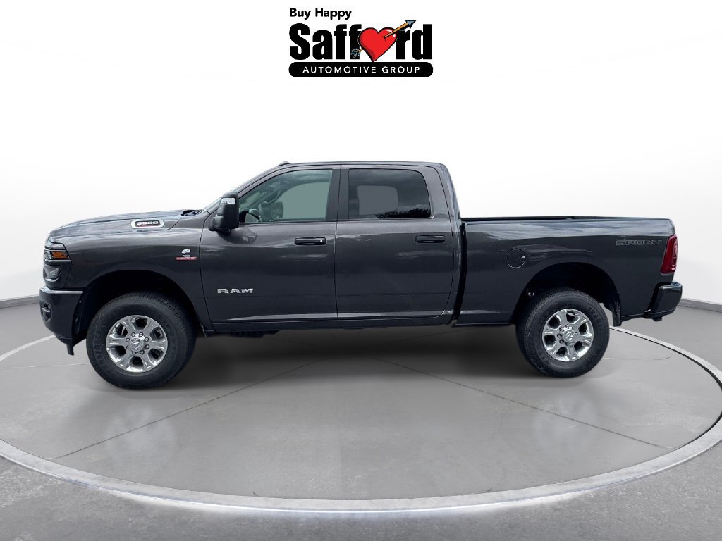 New 2026 RAM 3500 Big Horn AWD/4WD image 4
