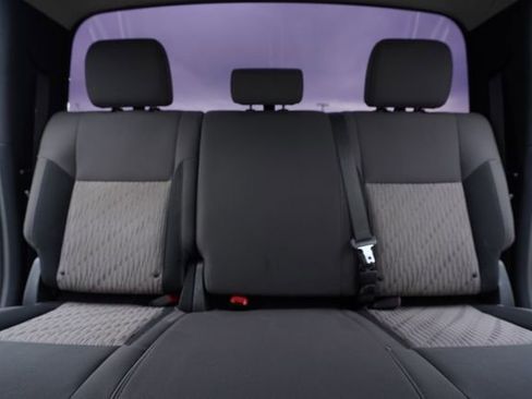 Used 2014 Toyota Tundra SR image 31