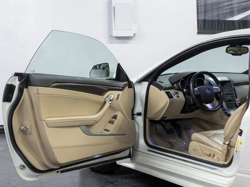 Used 2011 Cadillac CTS Performance image 12