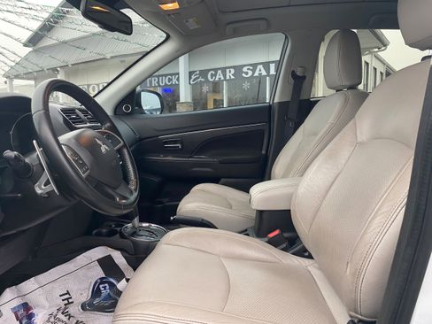 Used 2015 Mitsubishi Outlander Sport GT image 10