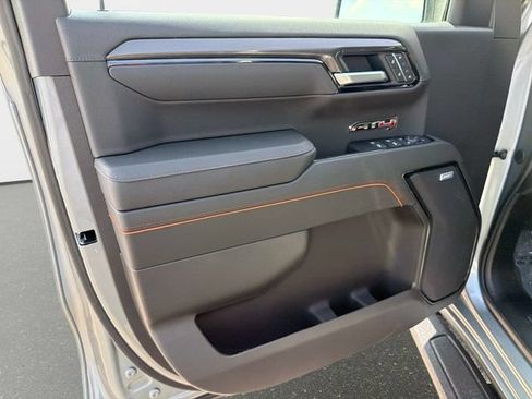 New 2026 GMC Sierra 1500 AT4 w/ AT4 Premium Package AWD/4WD image 17