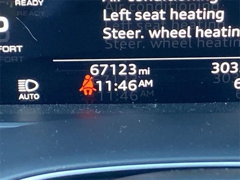 Used 2021 Audi Q7 2.0T Premium Plus w/ Executive Package image 26