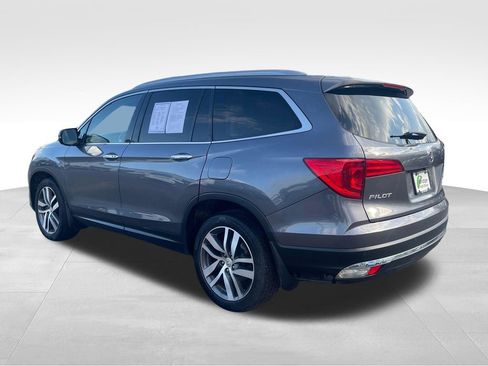 Used 2016 Honda Pilot Touring image 6