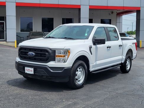 Certified 2021 Ford F150 XL w/ Trailer Tow Package AWD/4WD image 8