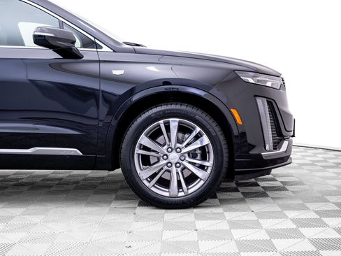 Certified 2023 Cadillac XT6 Premium Luxury AWD/4WD image 37