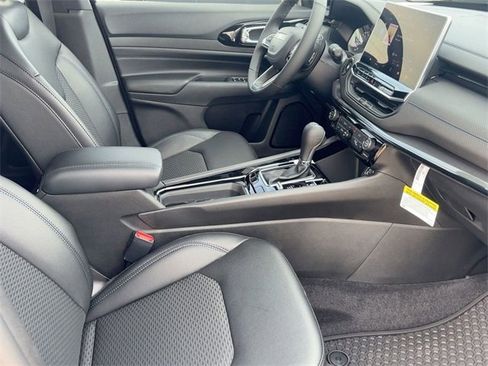 New 2026 Jeep Compass Latitude image 26