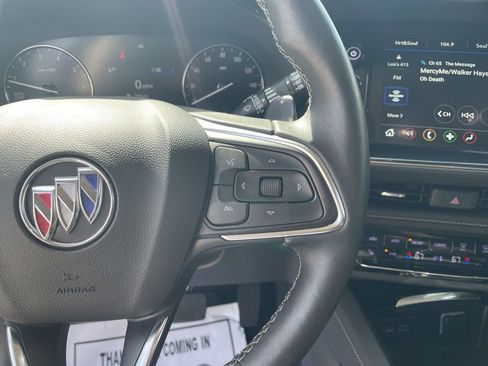 Used 2022 Buick Envision Preferred image 16