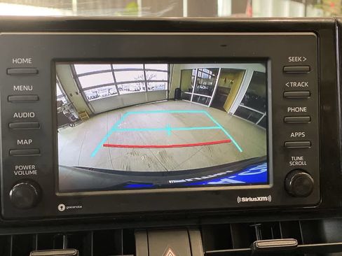 Certified 2021 Toyota RAV4 LE image 20