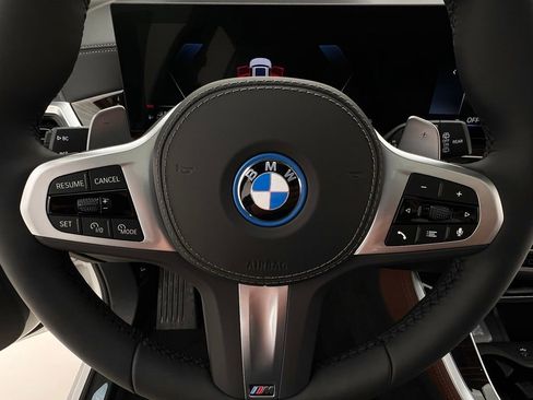 New 2026 BMW X5 xDrive50e w/ M Sport Package image 11