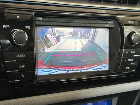 Used 2014 Toyota Corolla LE w/ Protection Package FWD image 22