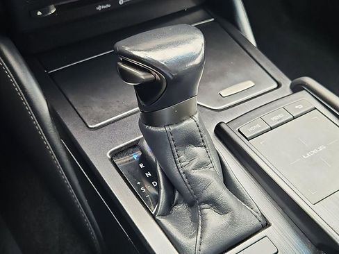 Used 2022 Lexus ES 250 w/ Premium Package AWD/4WD image 20