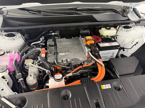 Used 2026 Subaru Solterra Premium image 35