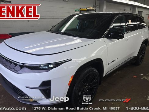 Used 2024 Jeep Wagoneer Launch Edition AWD/4WD image 1