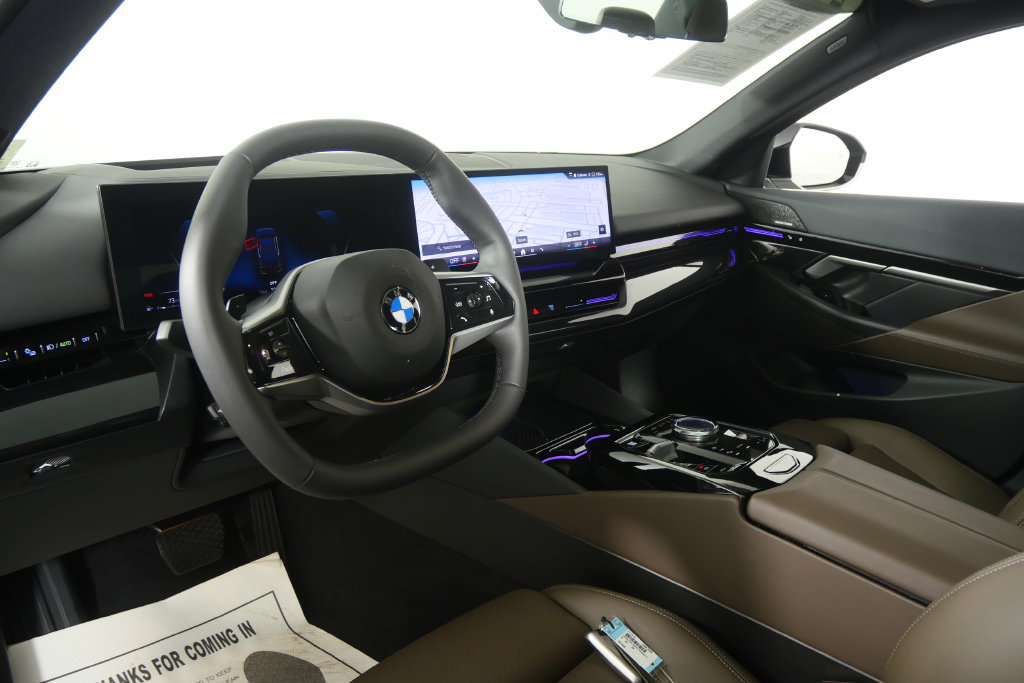 Certified 2026 BMW 530i RWD image 13