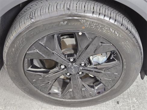 Used 2025 Kia Sportage X-Line w/ Premium Package image 10