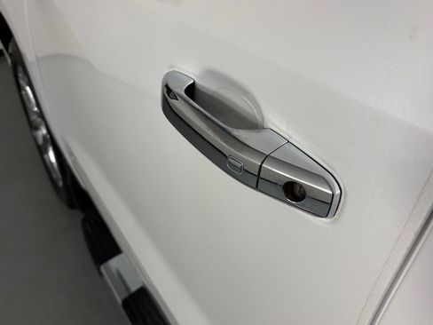 Used 2024 Chevrolet Silverado 1500 High Country w/ Technology Package image 12