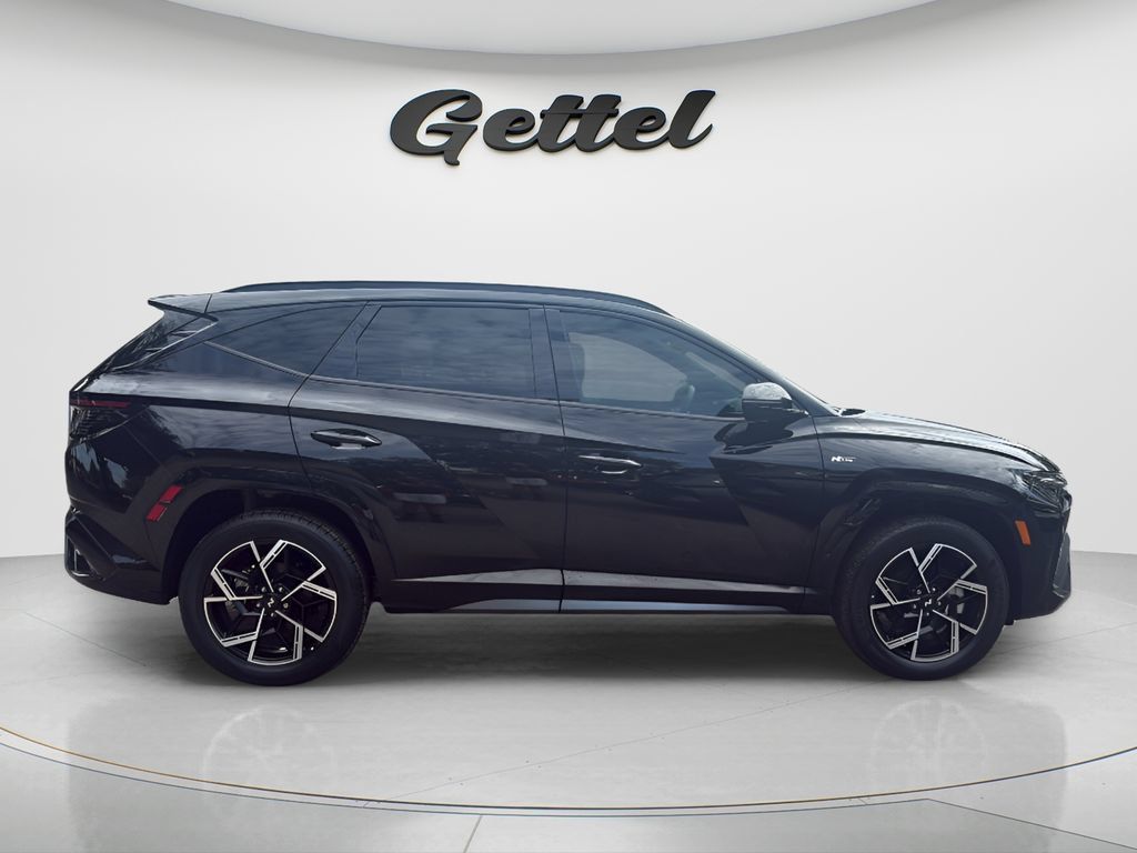 Used 2025 Hyundai Tucson N Line AWD/4WD image 4