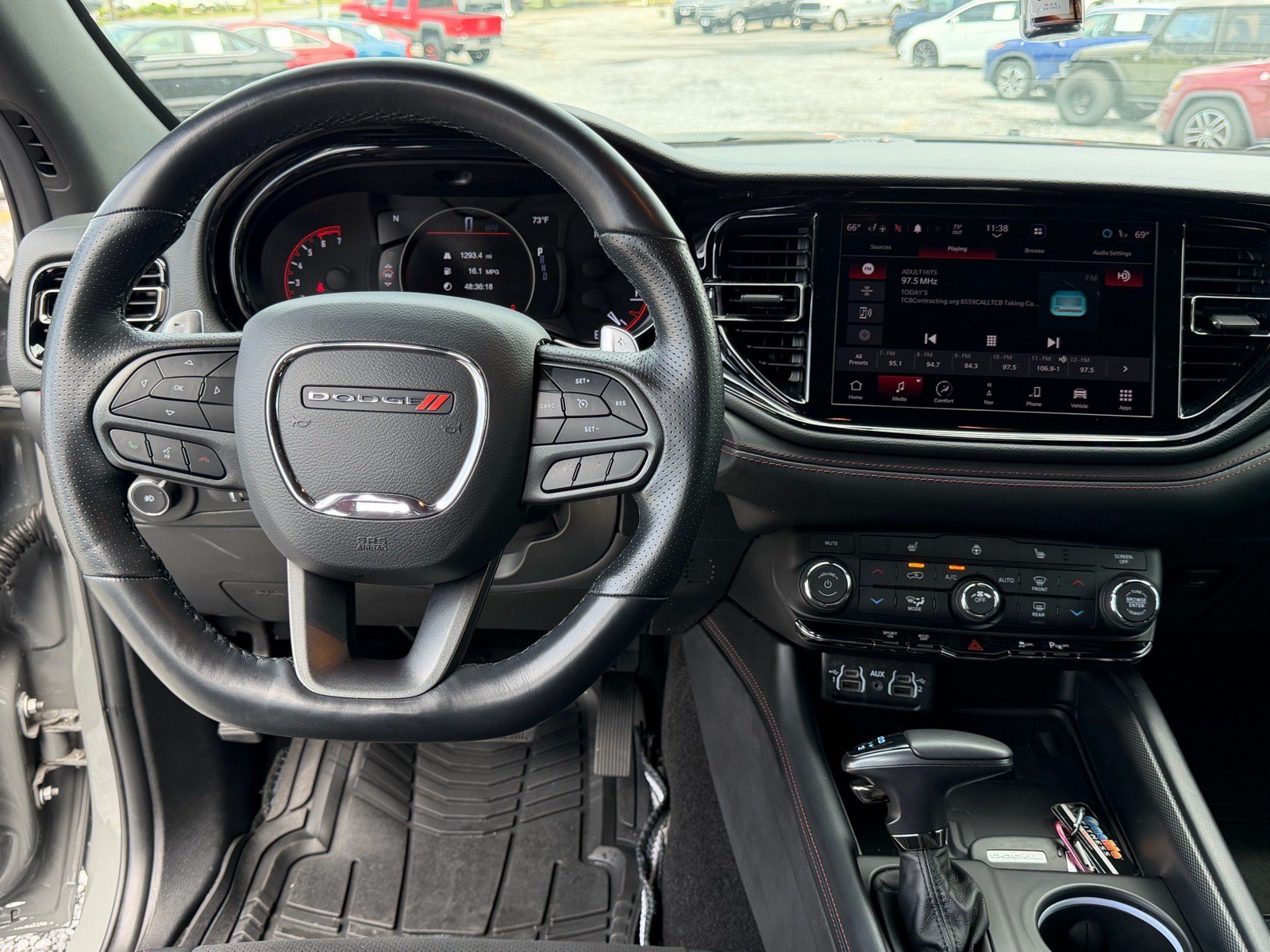 Used 2022 Dodge Durango R/T w/ Blacktop Package AWD/4WD image 11