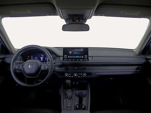 Used 2023 Honda Accord LX image 13