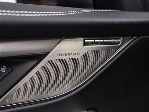 New 2025 Jaguar F-PACE R-Dynamic S AWD/4WD image 26