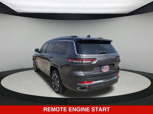 Used 2021 Jeep Grand Cherokee L Overland w/ Luxury Tech Group IV AWD/4WD image 4