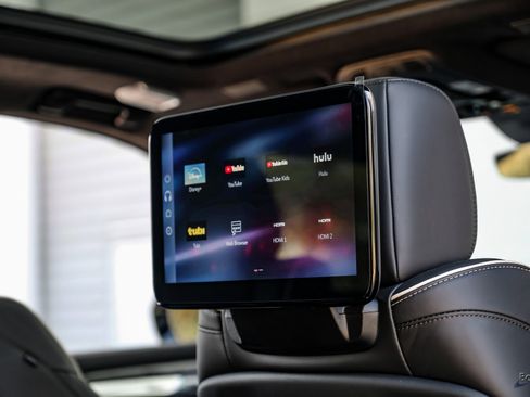 Used 2025 Cadillac Escalade V image 74