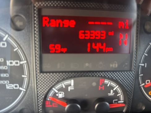 Used 2016 RAM ProMaster 1500 w/ Interior Convenience Group image 36