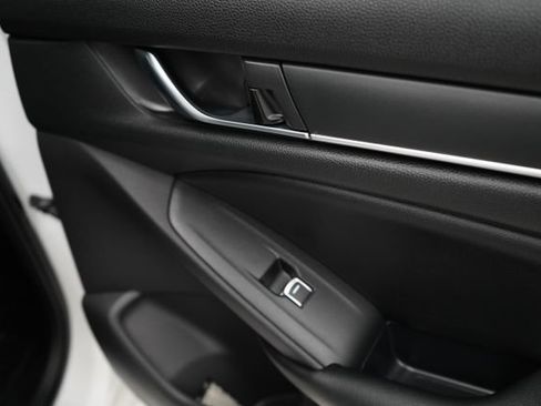 Used 2022 Honda Accord Sport image 47