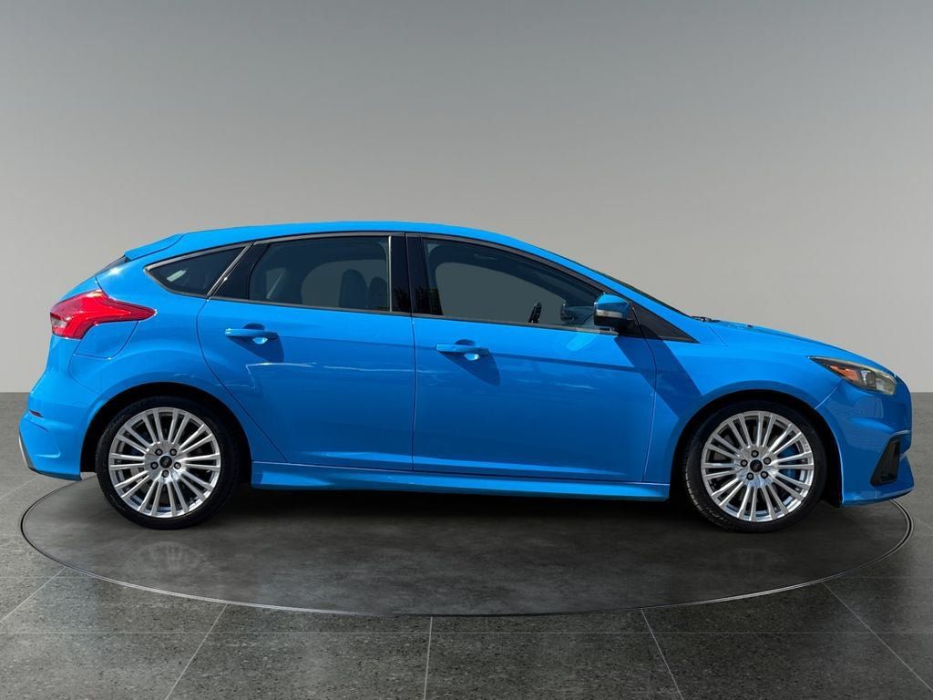 Used 2017 Ford Focus RS AWD/4WD image 10