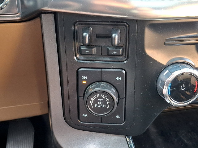 Used 2023 Ford F150 Lariat w/ Equipment Group 502A High AWD/4WD image 25