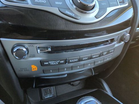 Used 2019 INFINITI QX60 Luxe w/ Essential Package image 30