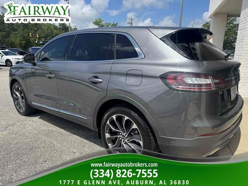 Used 2022 Lincoln Nautilus Reserve w/ Equipment Group 201A FWD image 8